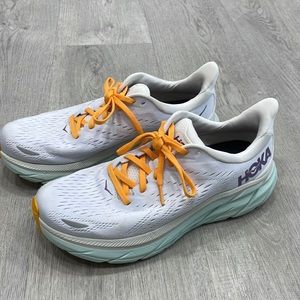 Hoka Clifton 8 Size 8.5